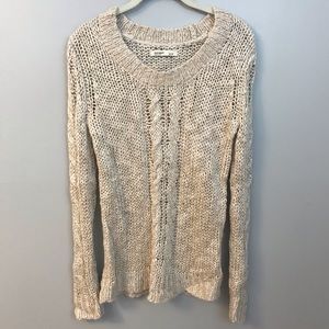 Old Navy Long Sleeved Cable Knit Sweater 🧣